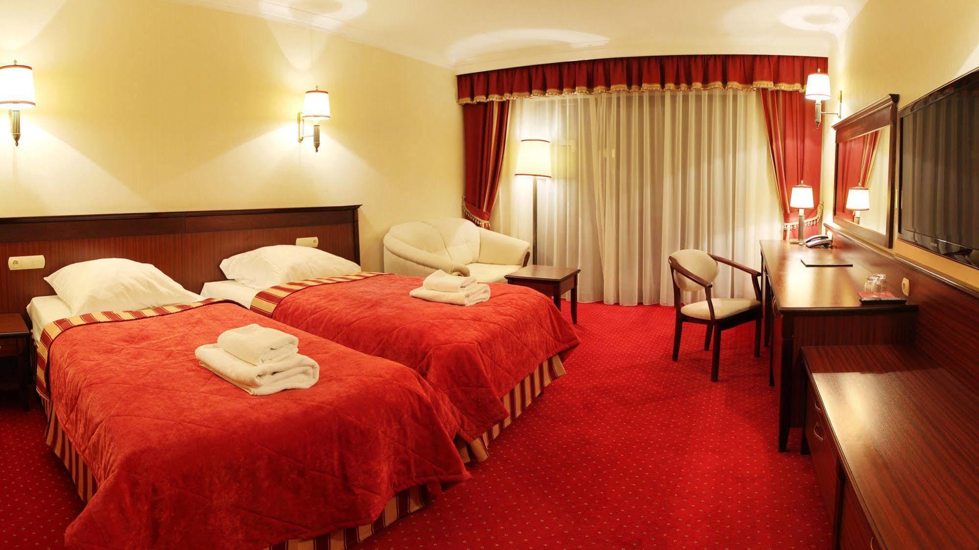 Doris Spa & Wellness Kolobrzeg Ngoại thất bức ảnh