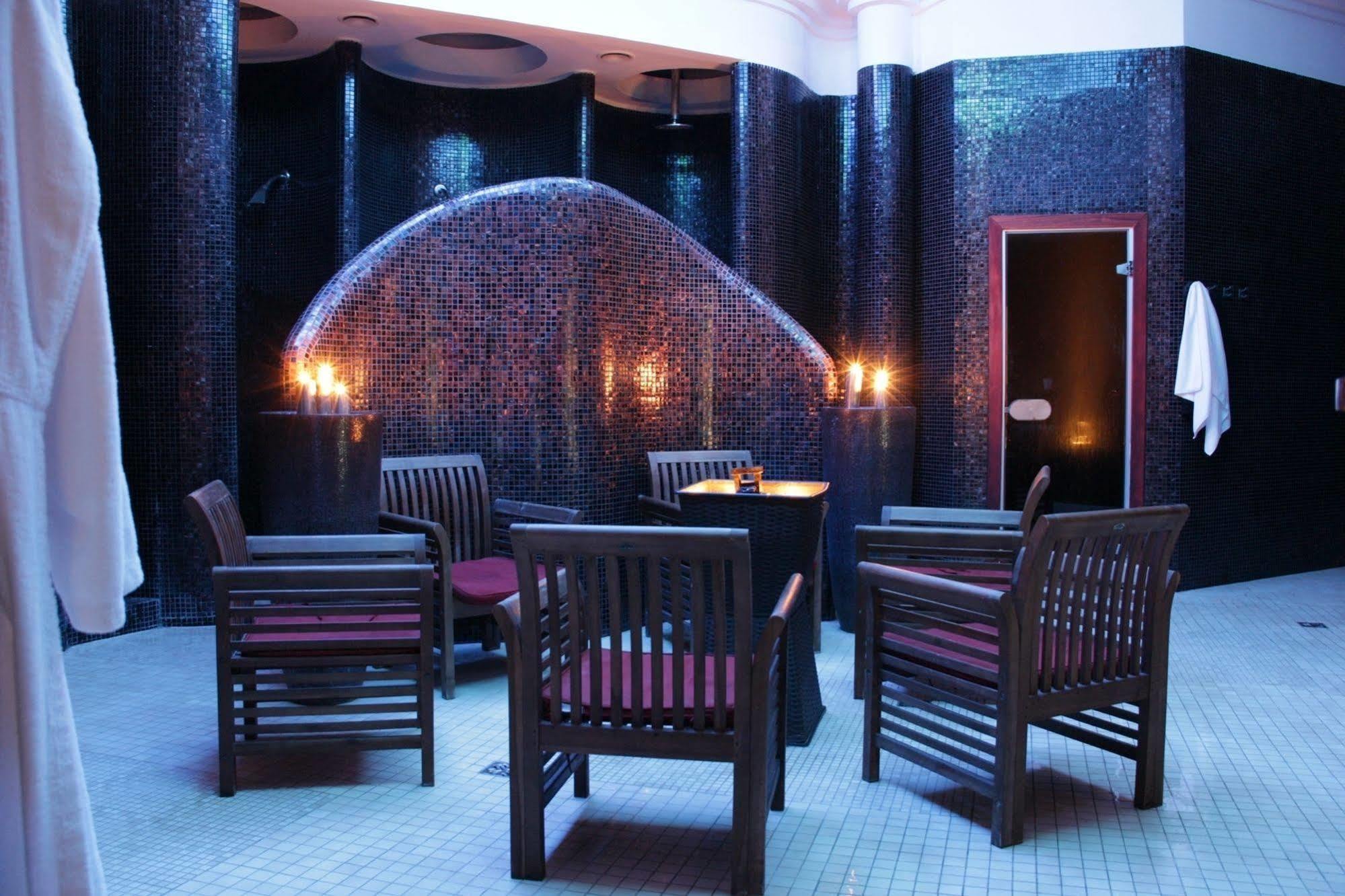 Doris Spa & Wellness Kolobrzeg Ngoại thất bức ảnh